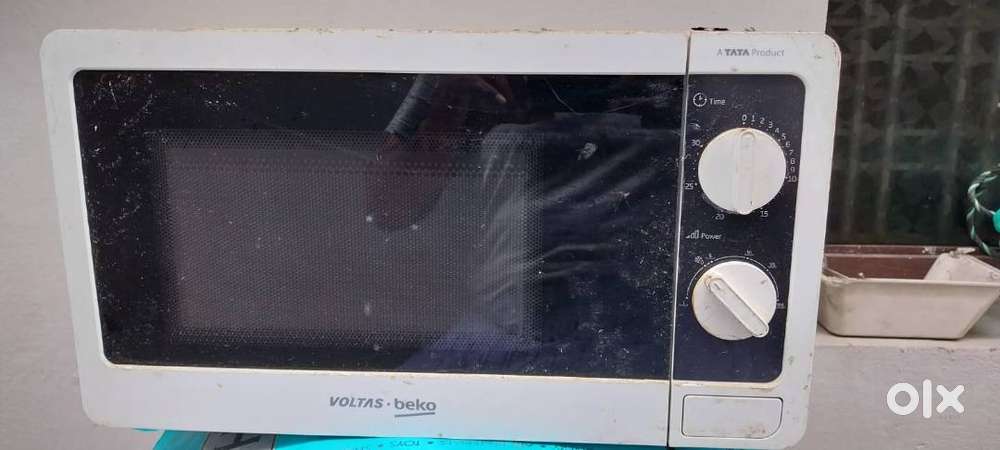 Voltas Beko 20 L 700 W