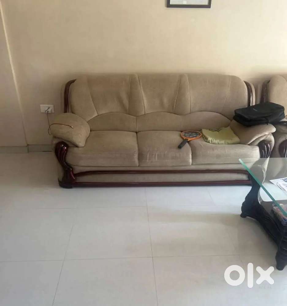 3+2+2 Premium quality sofa