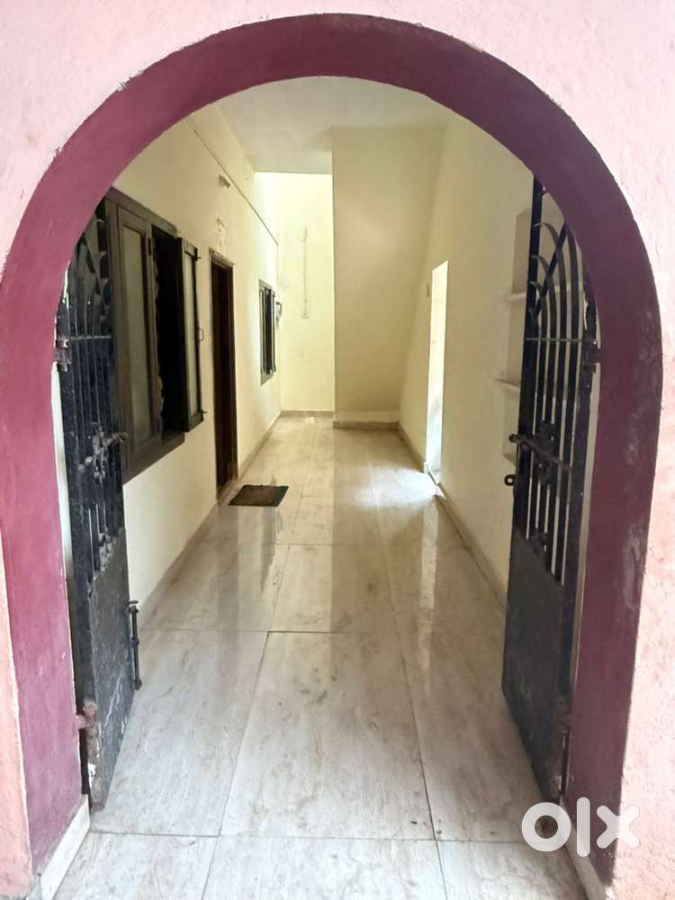 2 bhk home ground floor near Nungambakkam railway station