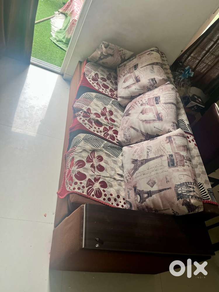 Sofa cum bed