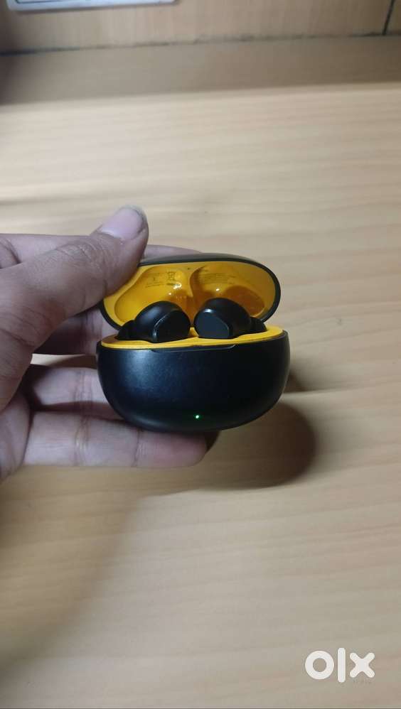 earbuds realme