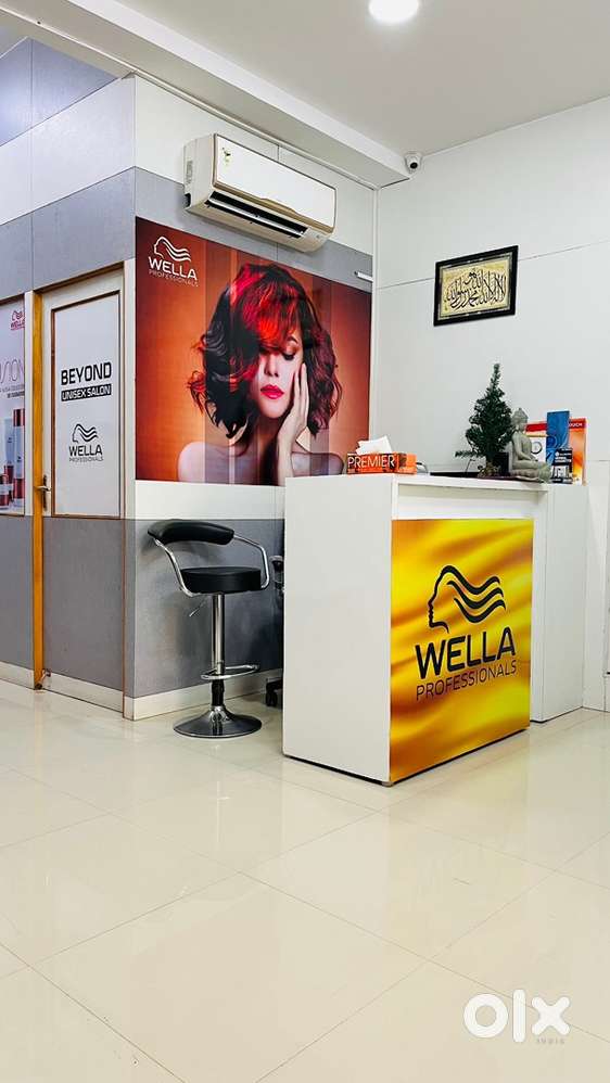 Beyond  unisex salon furniture full set up