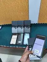 A samsung flip4 5g 8gb/256gb box packed available here
