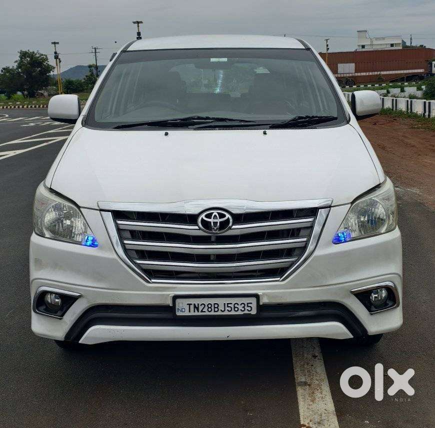 Toyota Innova 2.5 G (Diesel) 8 Seater, 2012, Diesel