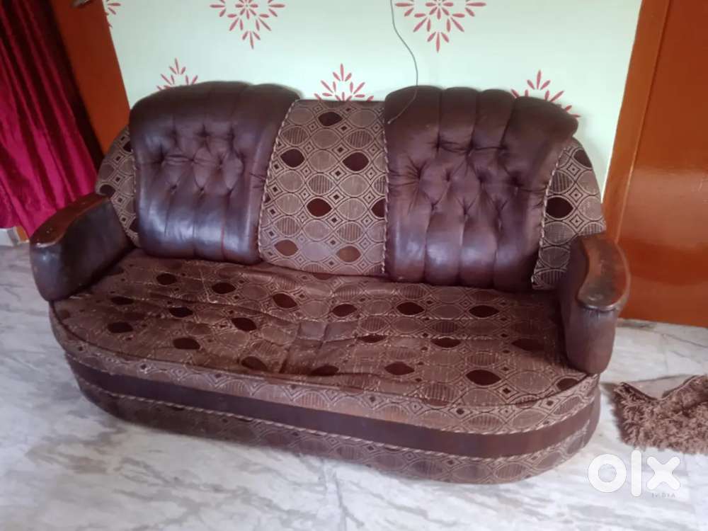 3 pic sofa set