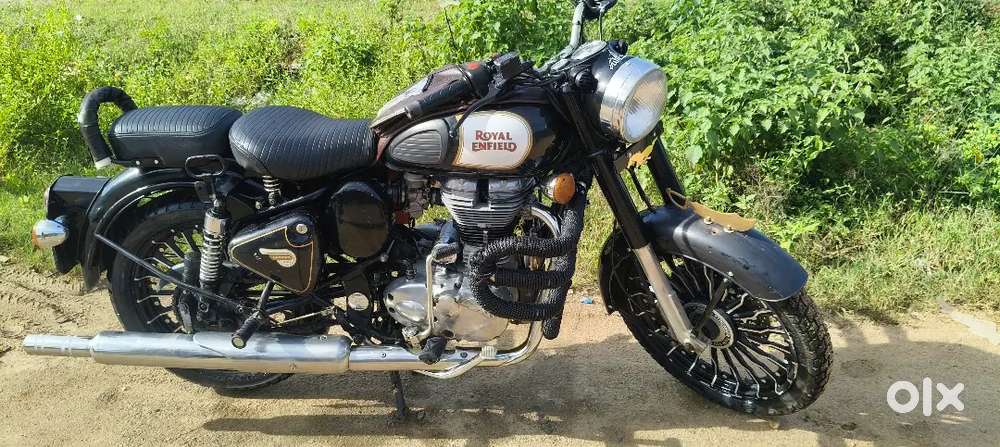 Very good and neat condition