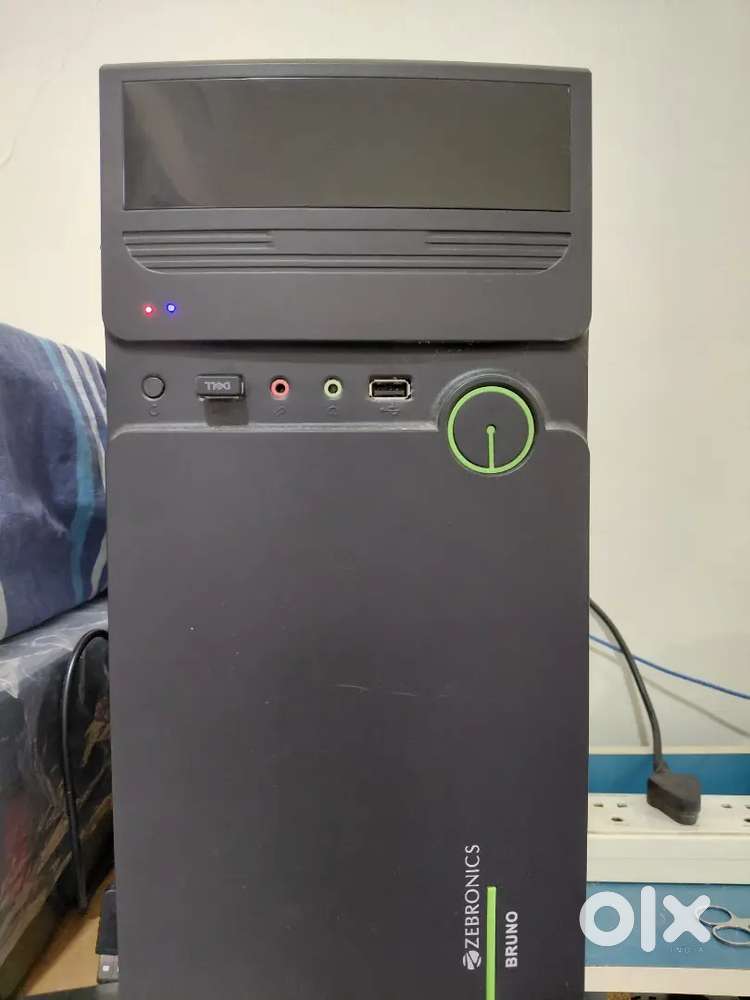 Cpu i3 8gbram  500 gb hard disk