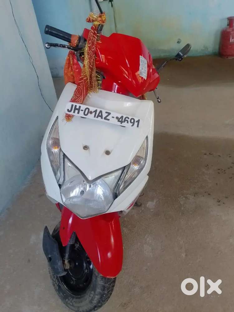 Scooty dio honda