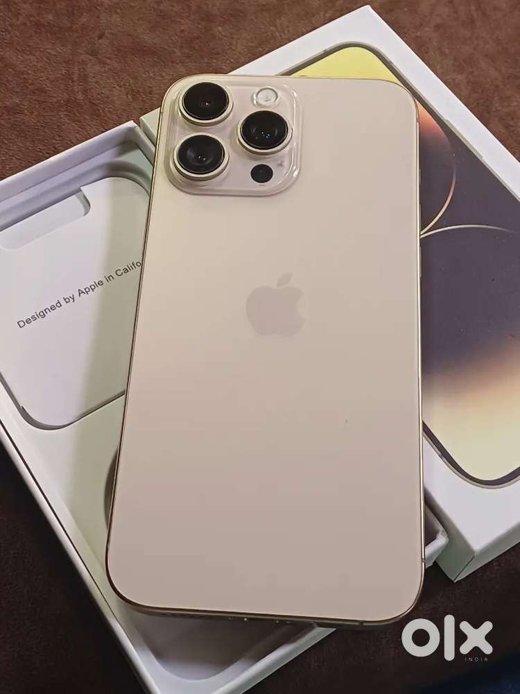 IPhone 14 pro very good condition Golden colour (256GB) Available