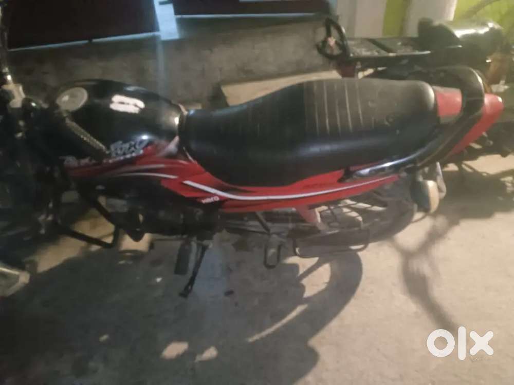 2nd owner h engine ok h abhi tak khula ni h bettery problem h bas