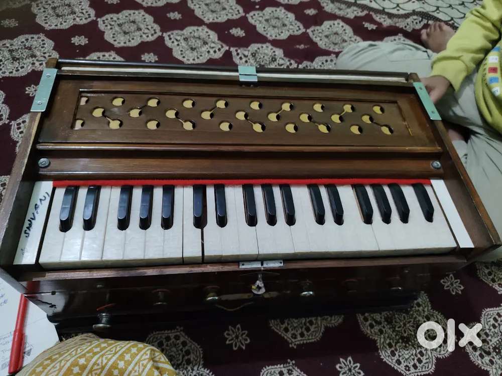 Harmonium sale