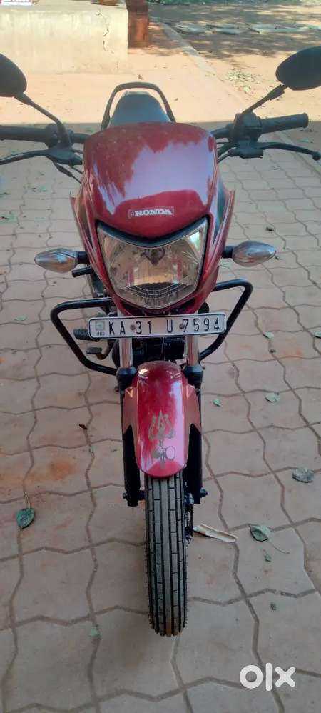 HONDA DREAM YUGA