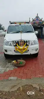 Mahindra xylo E8