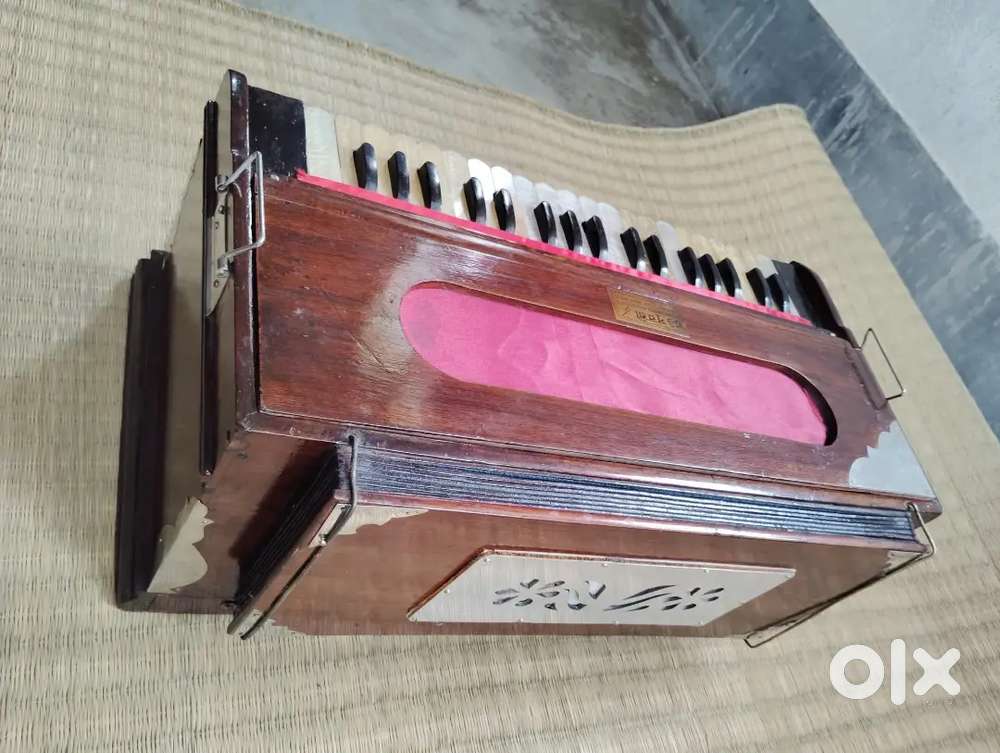Used reconditioned Harmonium for sale
