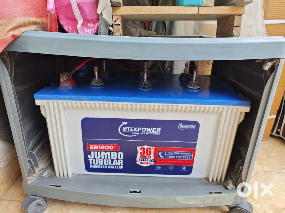 Inverter with Battery