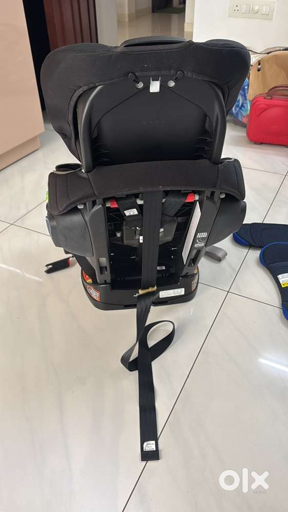 Kids car seat - suitable for 0 to 10 years