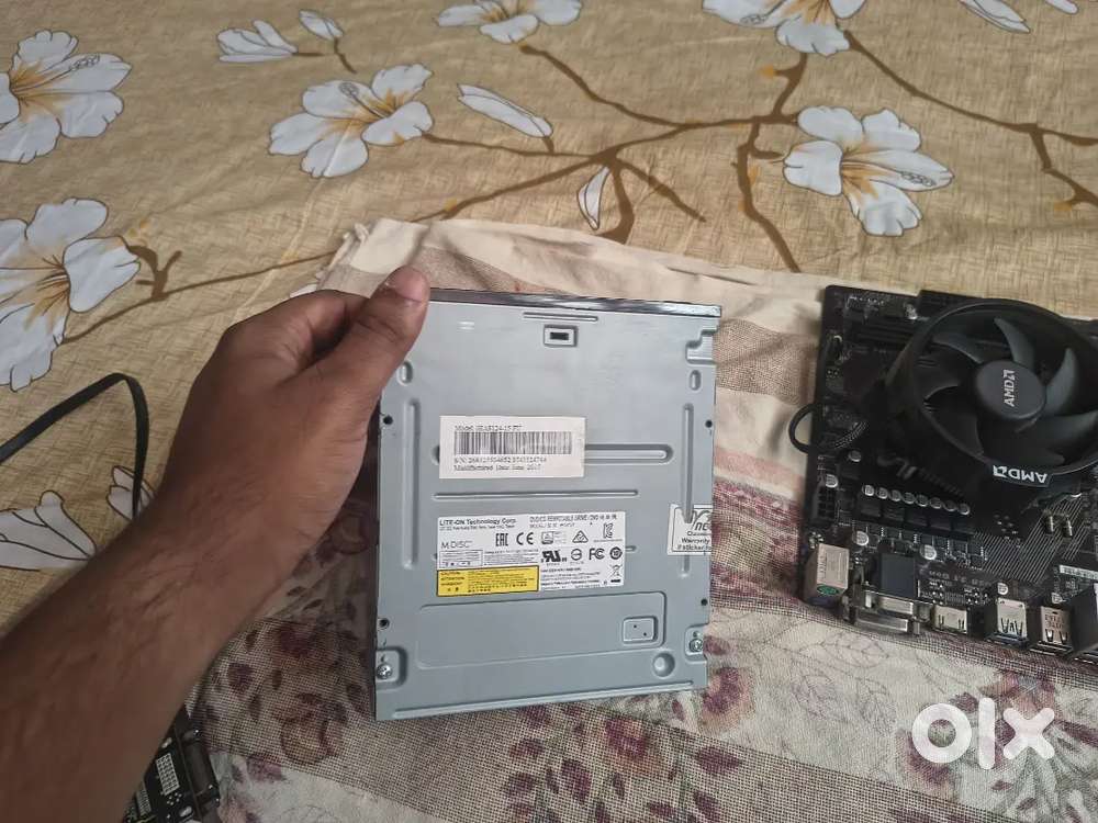 AM4 BUILD COMPONENTS
