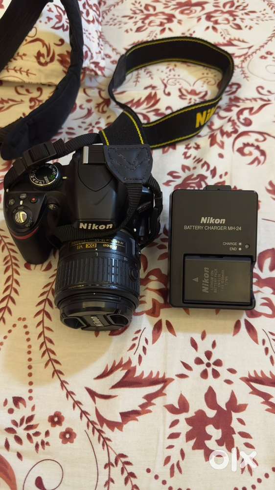 Need to sell Nikon D3200 DSLR