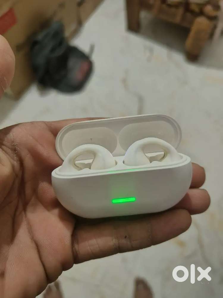 Earbuds sell