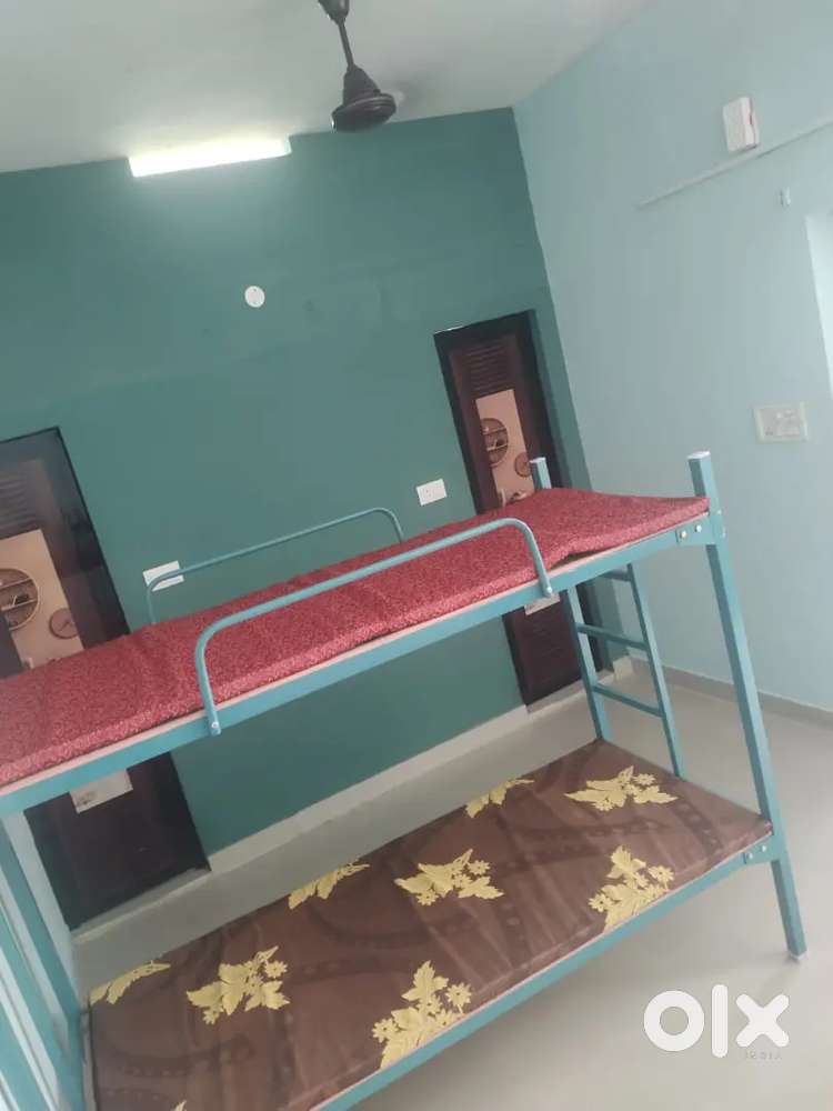 Accommodation for gents