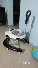 Babysitter helper cum  Receptionist  (girl or couple)