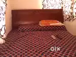 Bachelors accommodation available