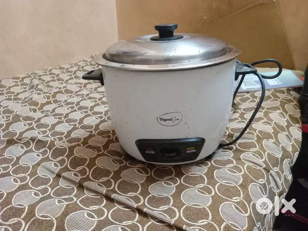 PIGEON RICE COOKER WITH STAINLESS STEEL POT