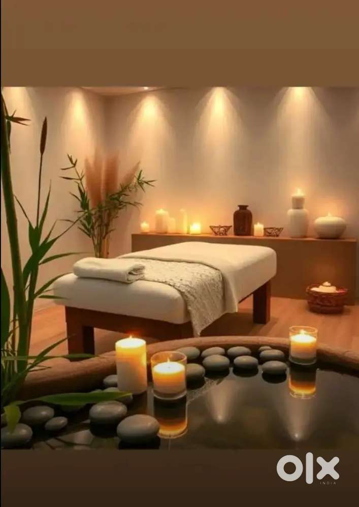 FEMALE PERSON WANTED FOR MASSAGE THERAPIST ROLE
