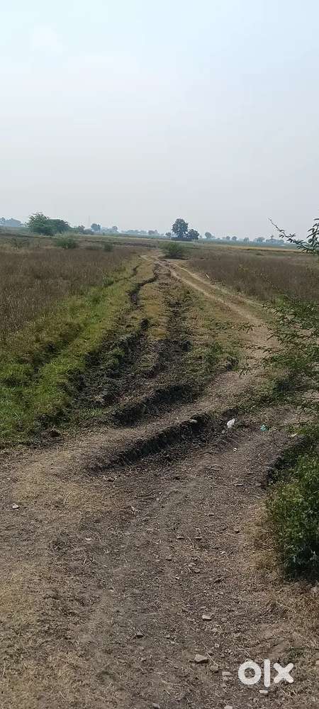 Outer Ring road near land
