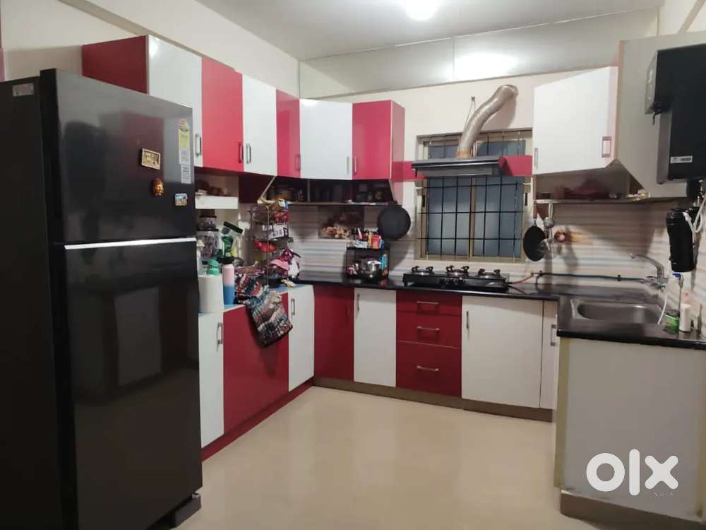 2 BHK flat 1120 Sqft Semi Furnished House