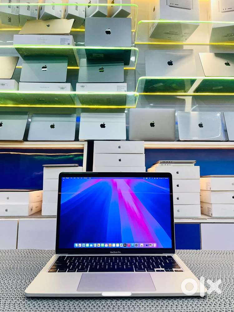 MACBOOK PRO 13inch 2TB SSD 24GB RAM NEW CONDITION