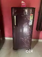 Good working 185 Ltr Whirlpool Fridge