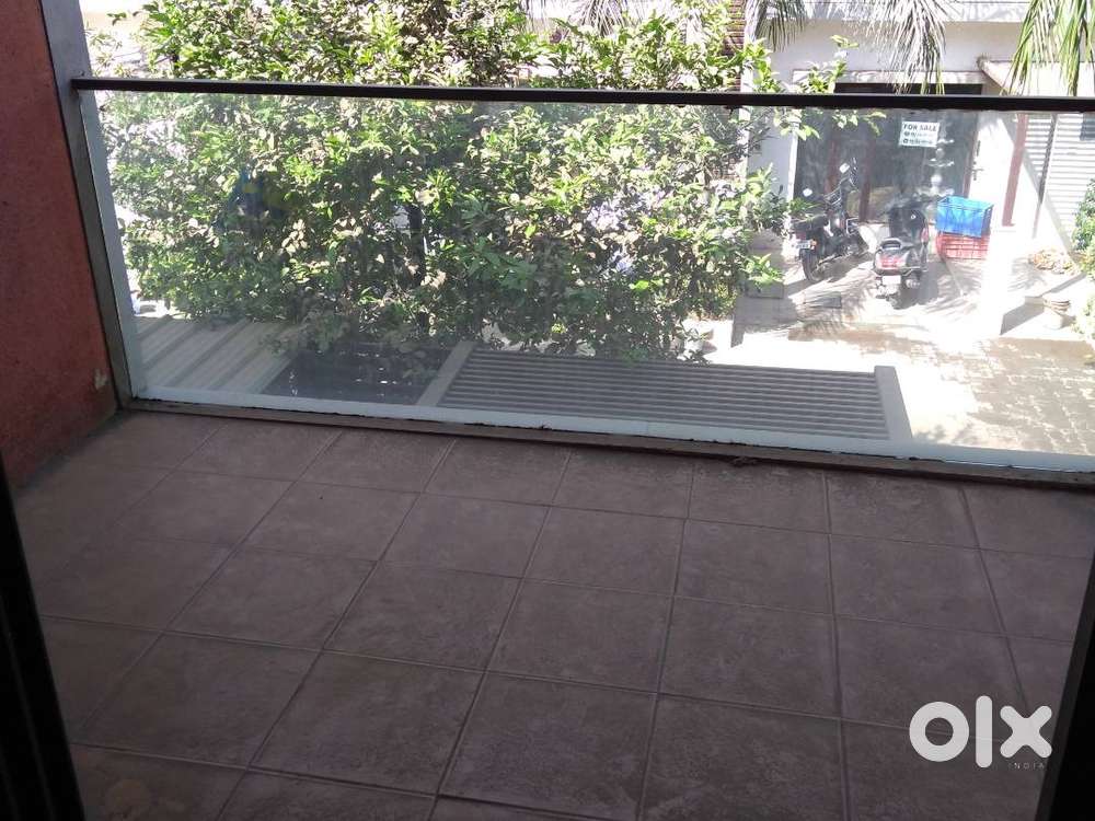 3 Bhk western home, swimming pool, garden & clubhouse