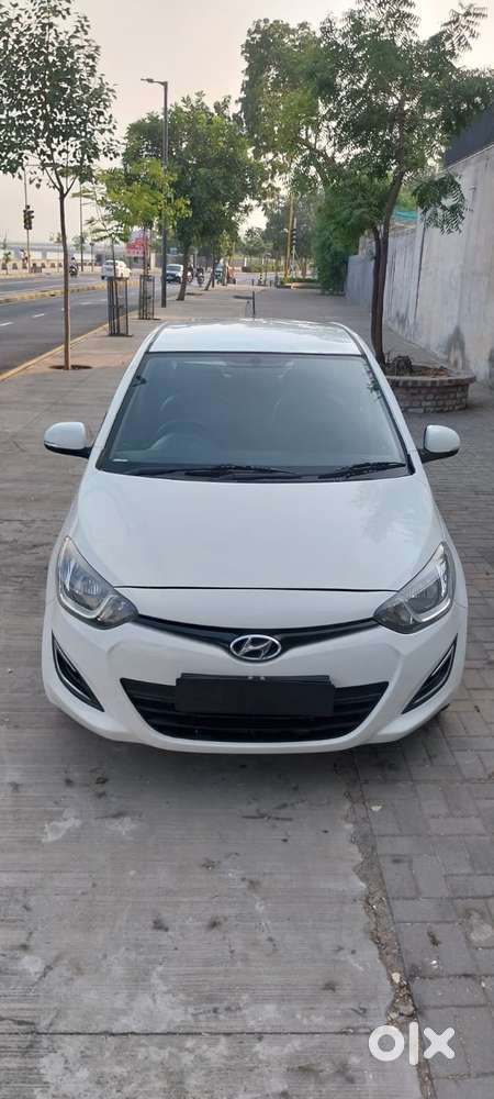 Hyundai i20 Magna Plus, 2014, Diesel