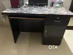 Computer table