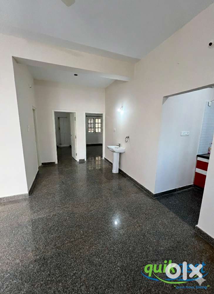 2 BHK Semi-Furnished Apartment for Lease in Bommanahalli