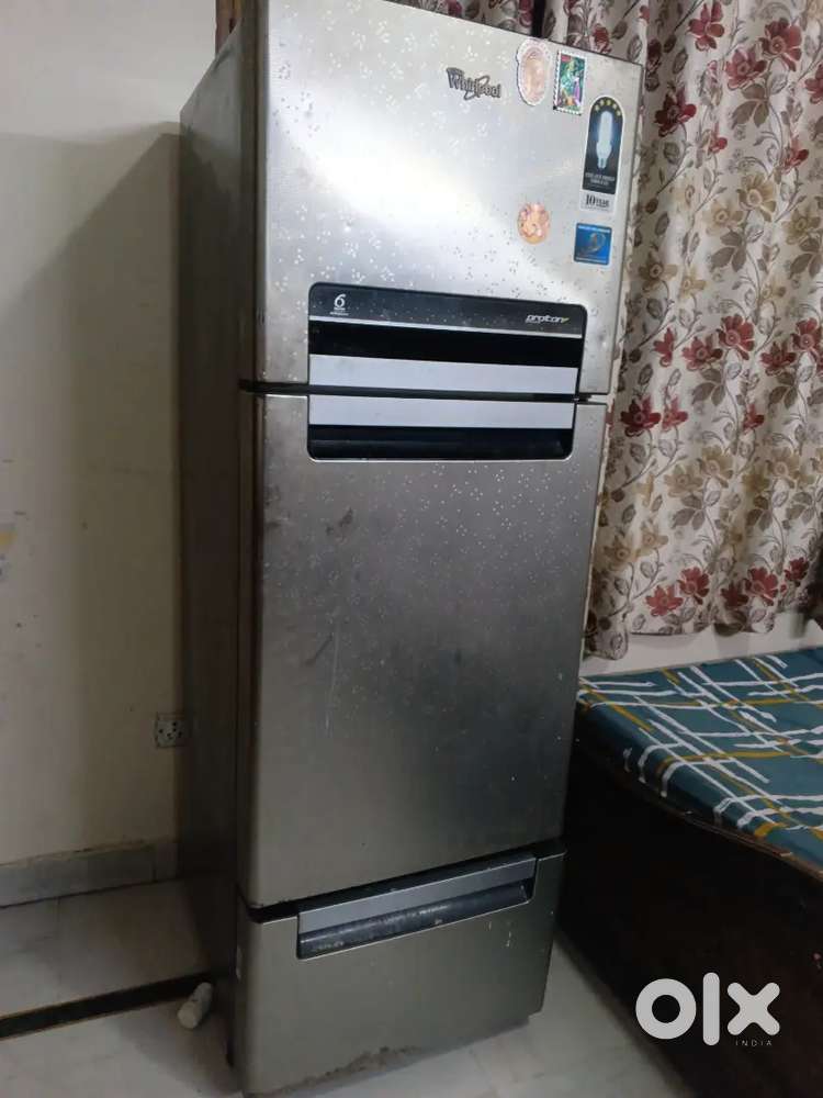 Whirlpool tripal door fridge urgent sale