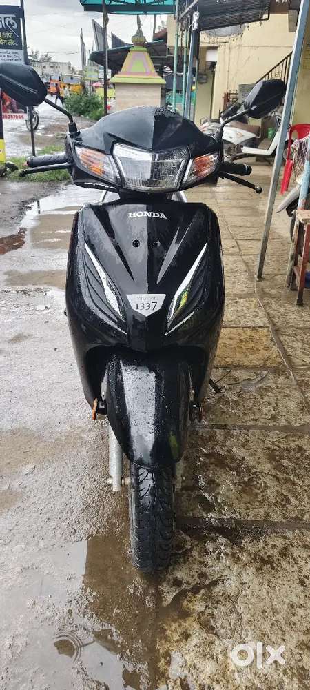 New activa smart with buttun start