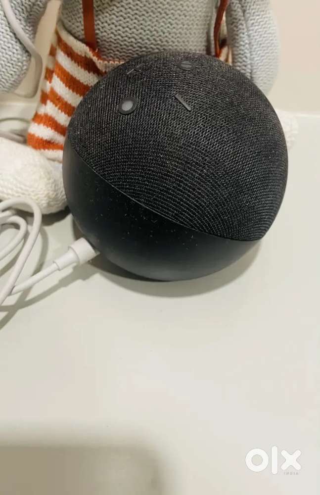 Amazon Echo Dot (5th Gen)