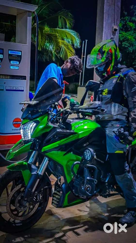 DOMINAR 400 UG model