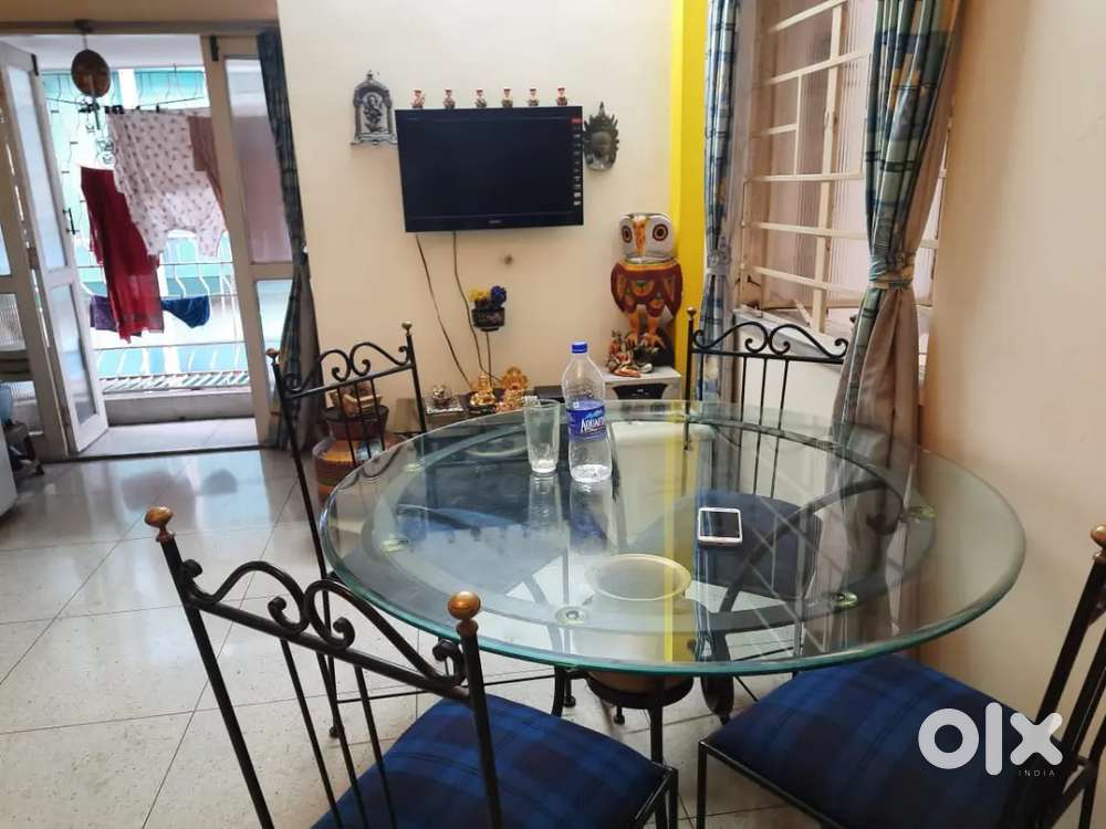 1bhk fullfurnished flat available for rent in baguiati VIP jora mandir