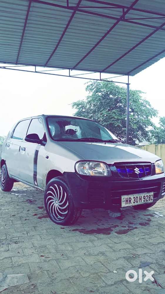 gaddi ki condition achi h cng bhi lgri h urgent sale