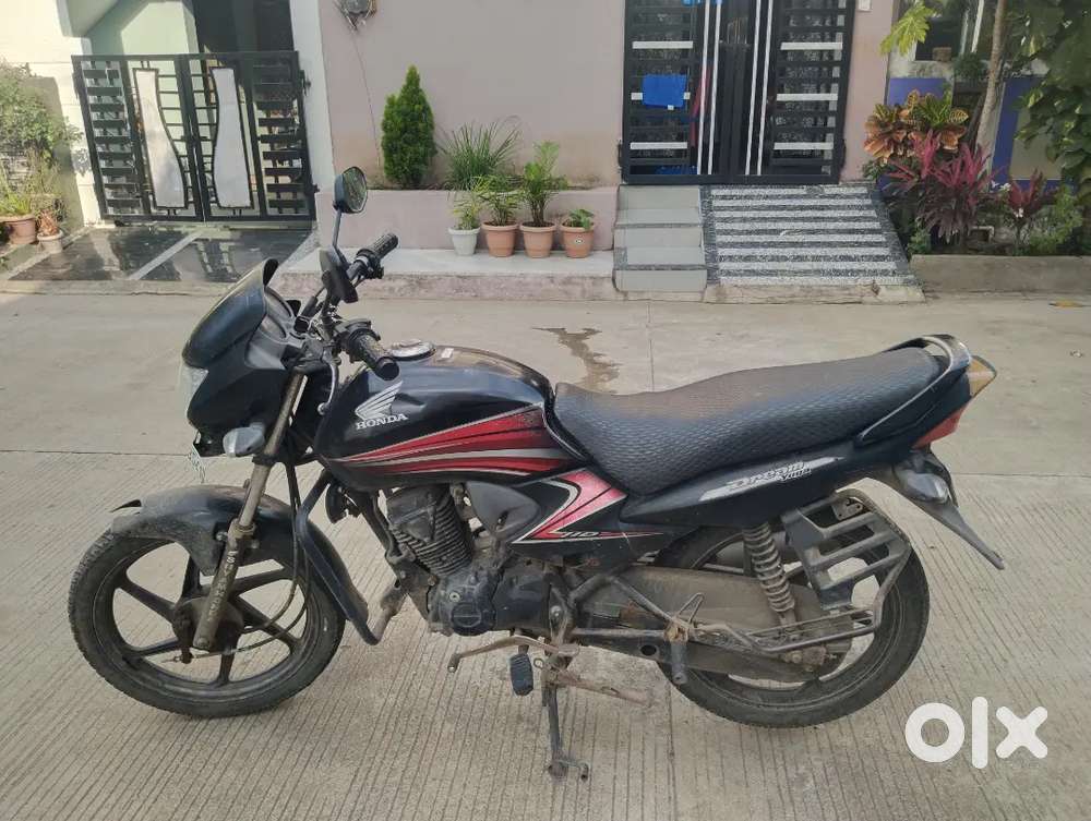Honda Dream Yuga Bike