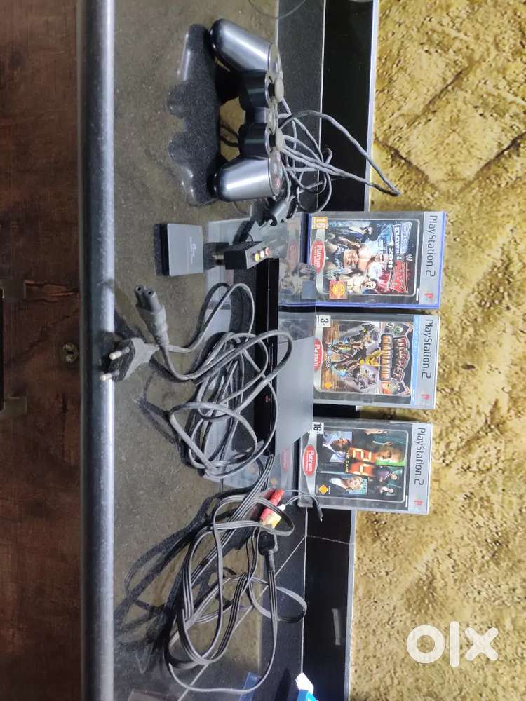 Original sony play station 2 with 3 cds