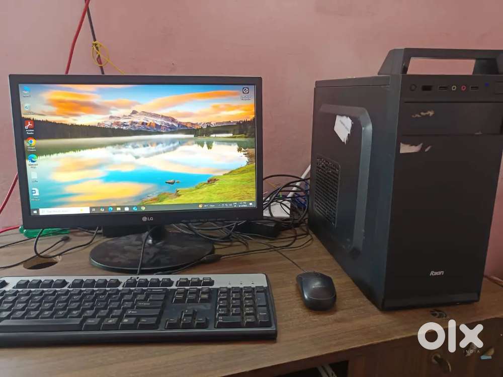 full set computer dual core processor 4gb ram 128ssd
18.5 Lg led