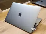 Apple Macbook Touchbar 13inch Intel i5 8gb Ram 256gb  Touch ID