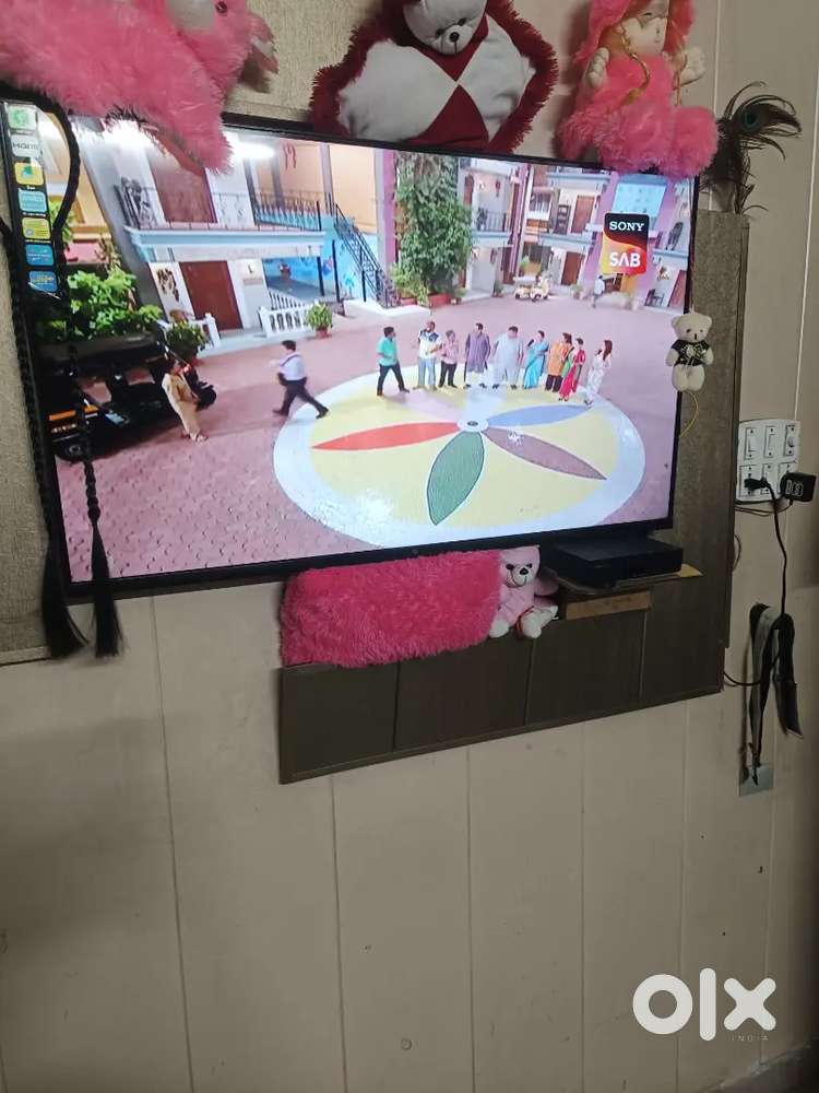 43 inchies smart led sale karni hai