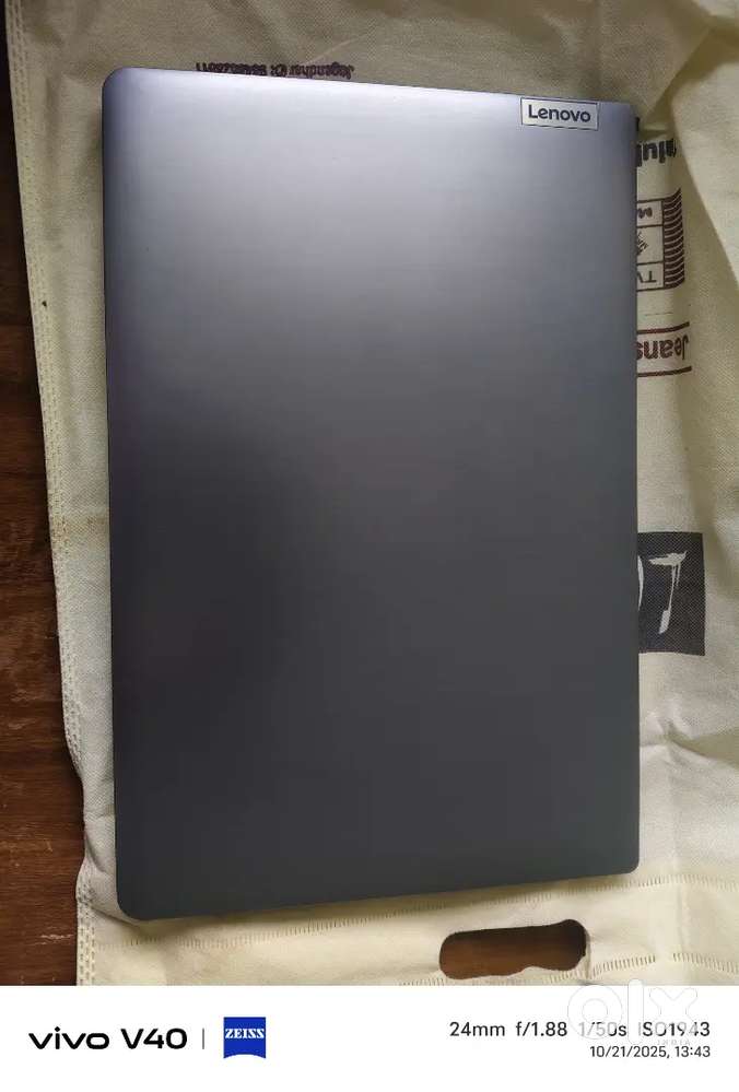 I want to sell my new laptop and less used laptop