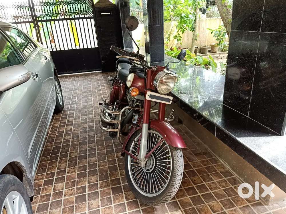 Royal enfield classic 500
