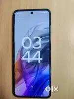 Razr 50, 256 GB storage, 6 months under warranty